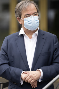 Armin Laschet besucht das Ford-Werk in Köln