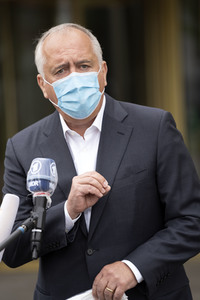 Armin Laschet besucht das Ford-Werk in Köln