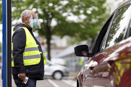 Armin Laschet besucht das Ford-Werk in Köln