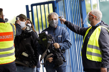 Armin Laschet besucht das Ford-Werk in Köln
