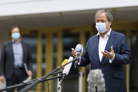 Armin Laschet besucht das Ford-Werk in Köln
