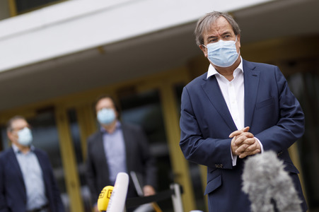 Armin Laschet besucht das Ford-Werk in Köln