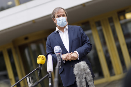 Armin Laschet besucht das Ford-Werk in Köln