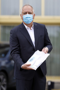 Armin Laschet besucht das Ford-Werk in Köln