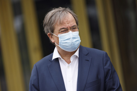 Armin Laschet besucht das Ford-Werk in Köln