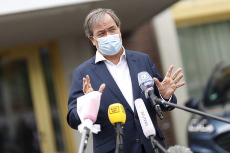 Armin Laschet besucht das Ford-Werk in Köln