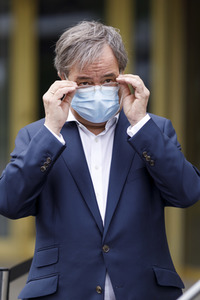 Armin Laschet besucht das Ford-Werk in Köln