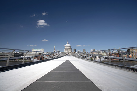Symbolfoto Corona in London