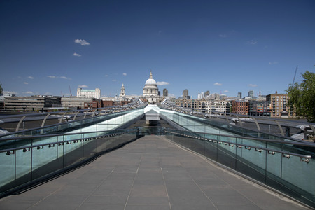 Symbolfoto Corona in London