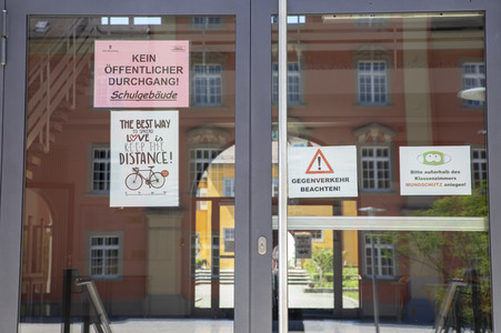 Symbolfoto Schulöffnungen