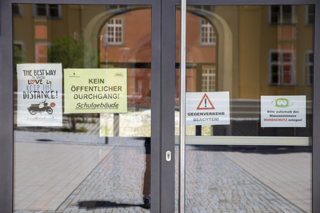 Symbolfoto Schulöffnungen