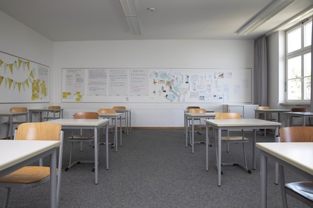 Symbolfoto Schulöffnungen