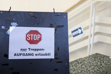 Symbolfoto Schulöffnungen