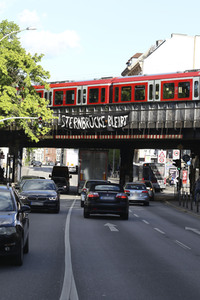 Protest gegen den Abriss der Sternbrücke in Hamburg
