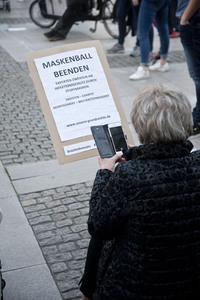 Demo gegen die Einschränkung der Grundrechte in Hamburg