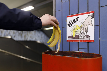 Symbolfoto Mülleimer