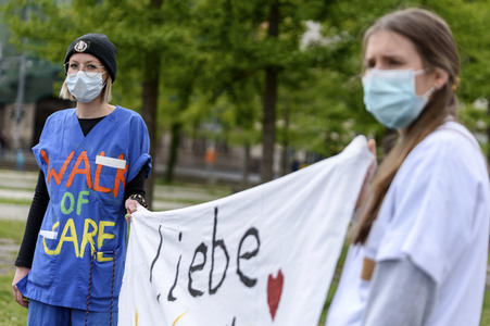 'Walk of Care' Demonstration in Berlin