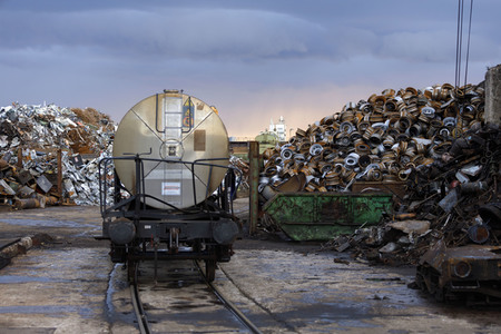 Symbolfoto Schrottplatz