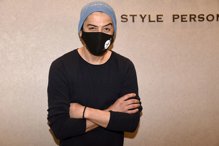 Friseurbesuch von Adrian Can in München