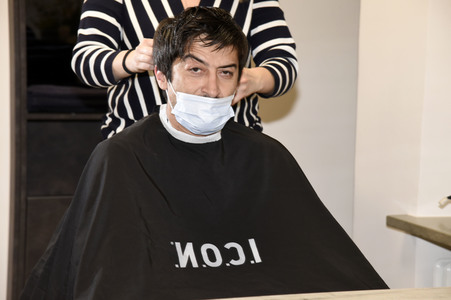 Friseurbesuch von Adrian Can in München