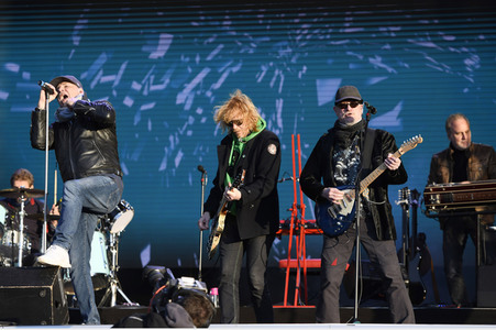 Autokultur-Konzert von Fury in the Slaughterhouse in Hannover