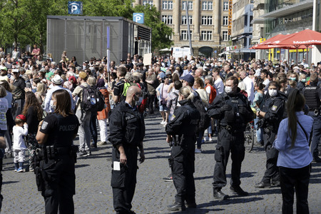 Corona-Demos in Frankfurt