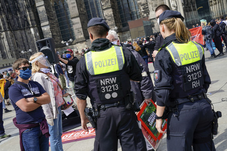 Corona-Demos in Köln