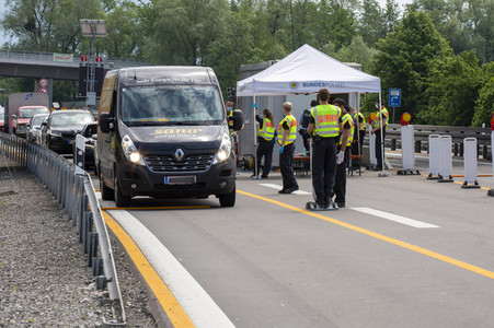 Lockerungen an der Grenze Österreich - Deutschland in Lindau
