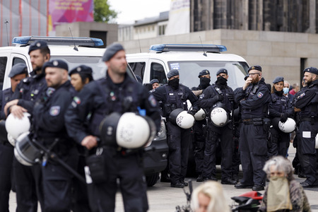 Corona-Demos in Köln