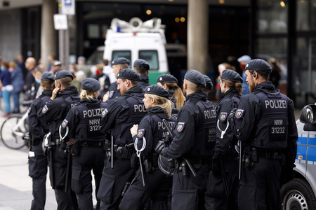 Corona-Demos in Köln