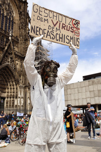 Corona-Demos in Köln