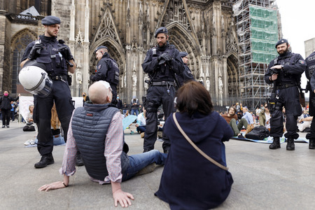 Corona-Demos in Köln