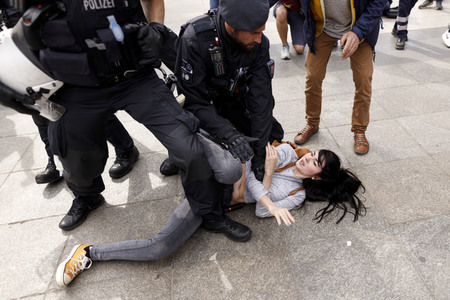 Corona-Demos in Köln