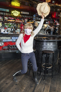 Wiedereröffnung der Rockkneipe 'Zwick St. Pauli' in Hamburg