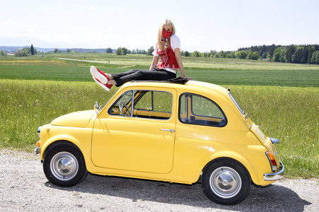 Fototermin mit Isabella Hübner und Angelika Zwerenz in Deining