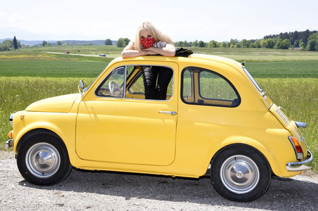 Fototermin mit Isabella Hübner und Angelika Zwerenz in Deining