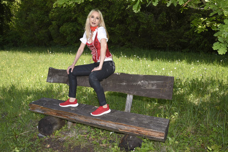 Fototermin mit Isabella Hübner und Angelika Zwerenz in Deining