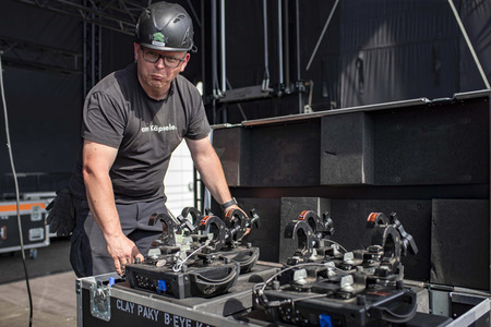 Bühnenaufbau für Autokonzerte in Erfurt