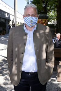 Wiedereröffnung vom Biergarten Paulaner n München