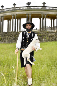 Ankunft der Schafe für die Beweidung von Wiesenflächen im Park Sanssouci in Potsdam