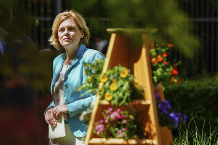 Pressetermin mit Julia Klöckner zum Weltbienentag in Berlin
