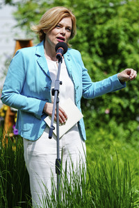 Pressetermin mit Julia Klöckner zum Weltbienentag in Berlin