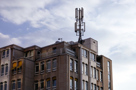Symbolfoto Mobilfunkantenne