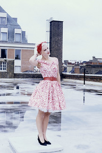 Modepräsentation mit Paula Yates in London