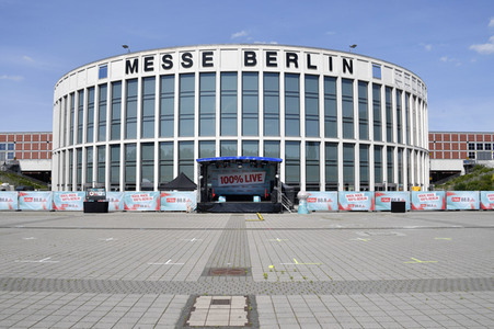 90er Drive-In-Konzert in Berlin