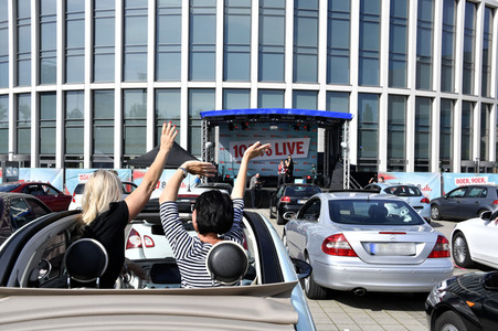 90er Drive-In-Konzert in Berlin