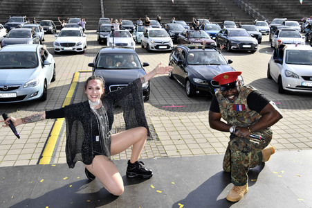 90er Drive-In-Konzert in Berlin