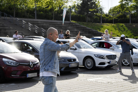 90er Drive-In-Konzert in Berlin