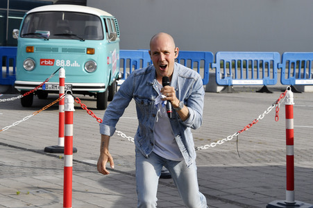 90er Drive-In-Konzert in Berlin