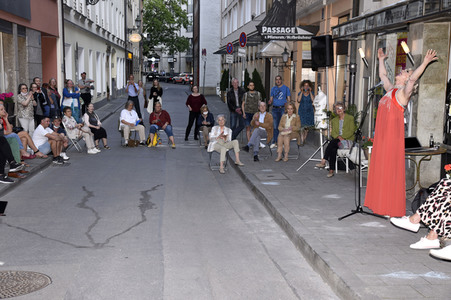 Chris Kolonko bei der Aktion 'Theater lebt' in München